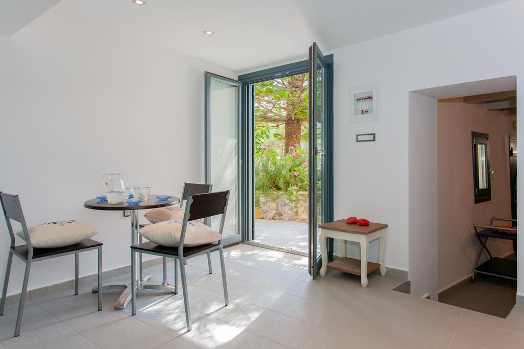 Chorio House Platanias Guest House Vrísai Eksteriør bilde